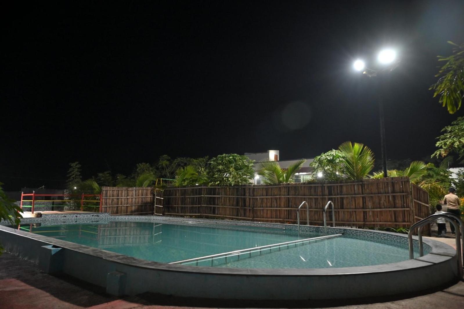 Apna Farmhouse - Private Villa With Pool & Play Area - Near Fort -15 Min To Ellora Caves Daulatabad Exterior foto